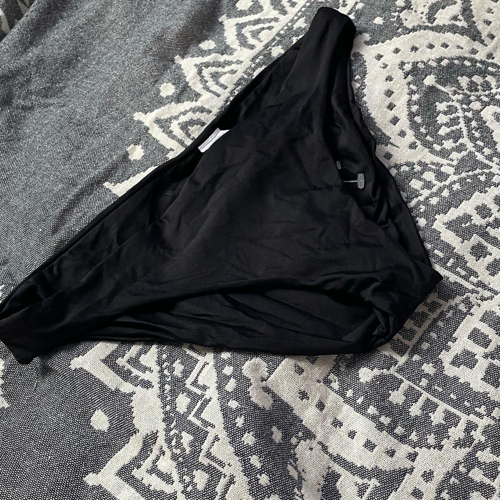 NWT bikini bottoms